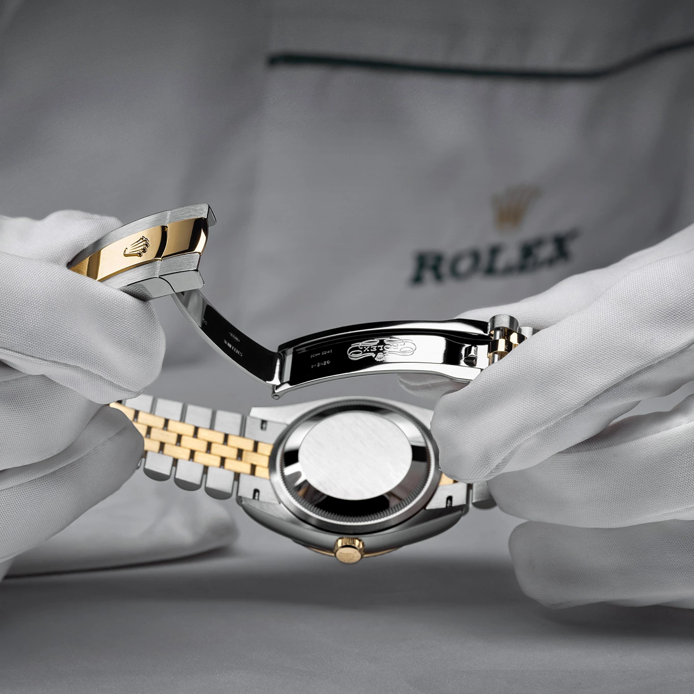 La procedura del servizio completo Rolex - Nicora