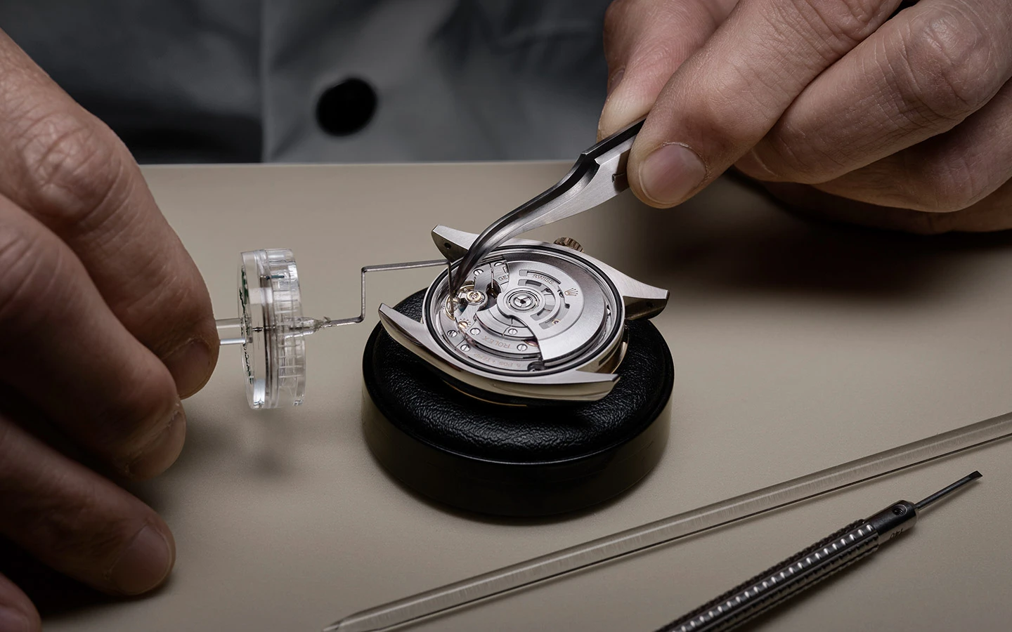 rolex servicing procedure precision test